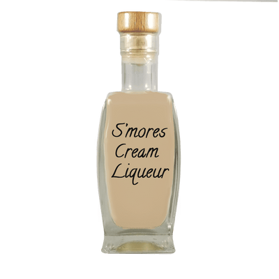 S&S S’mores Cream Liqueur in medium bottle. Smooth and sweet alcoholic drinks.