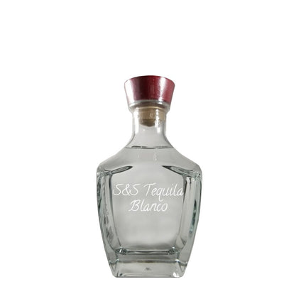 S&S Tequila Blanco in bottle. Best cocktails. Fruity alcoholic drinks. Alcoholic drinks for summer.